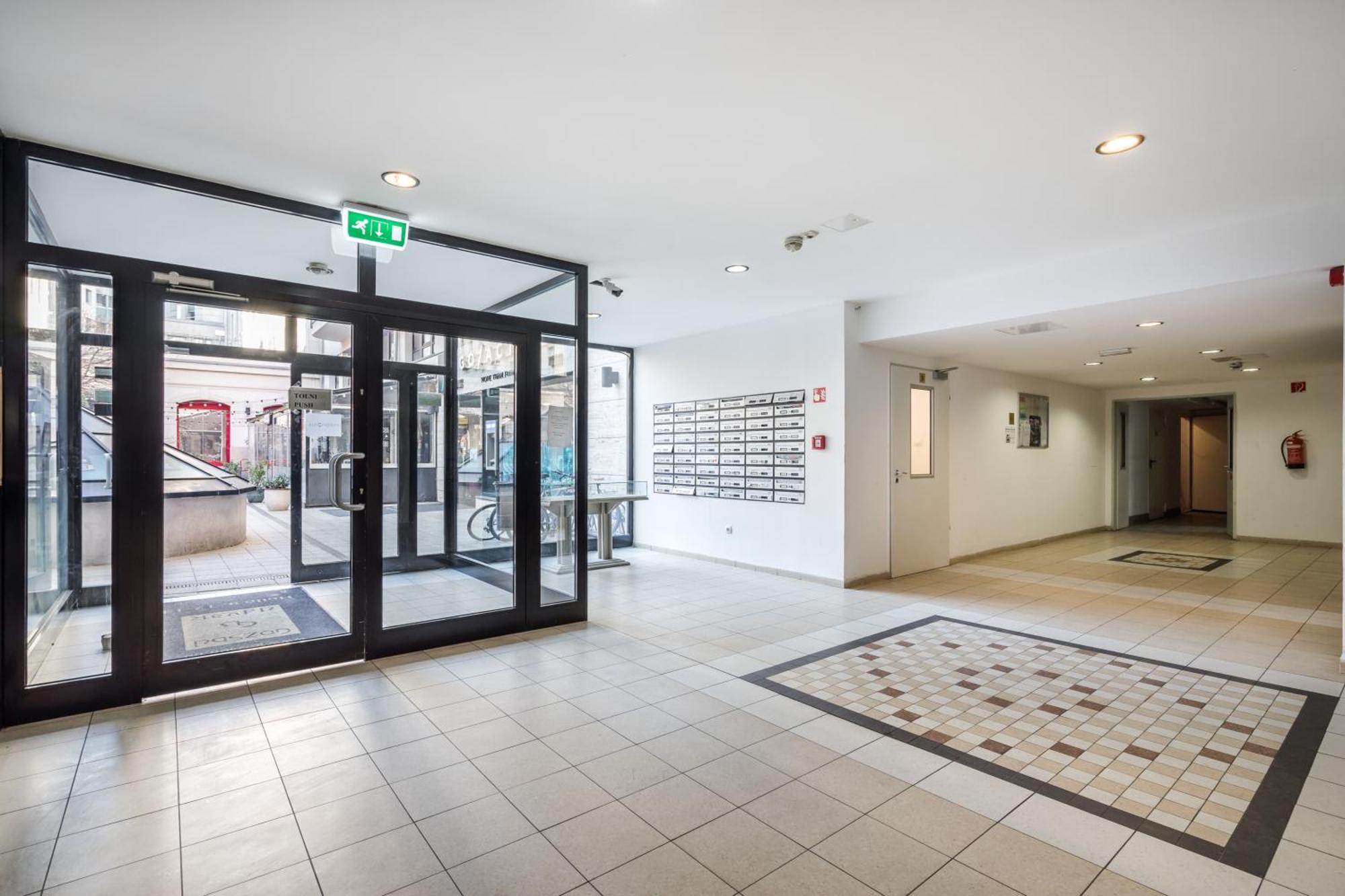 Bpr City Lodge Apartments Будапеща Екстериор снимка